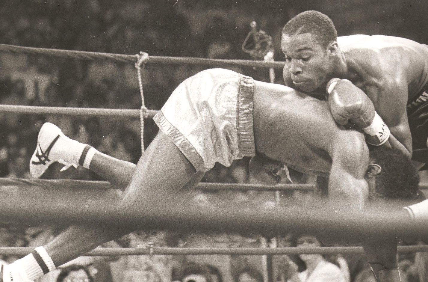 Nunn early fight 2.jpg